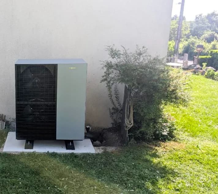 Installation d'une pompe à chaleur air/eau dans une maison